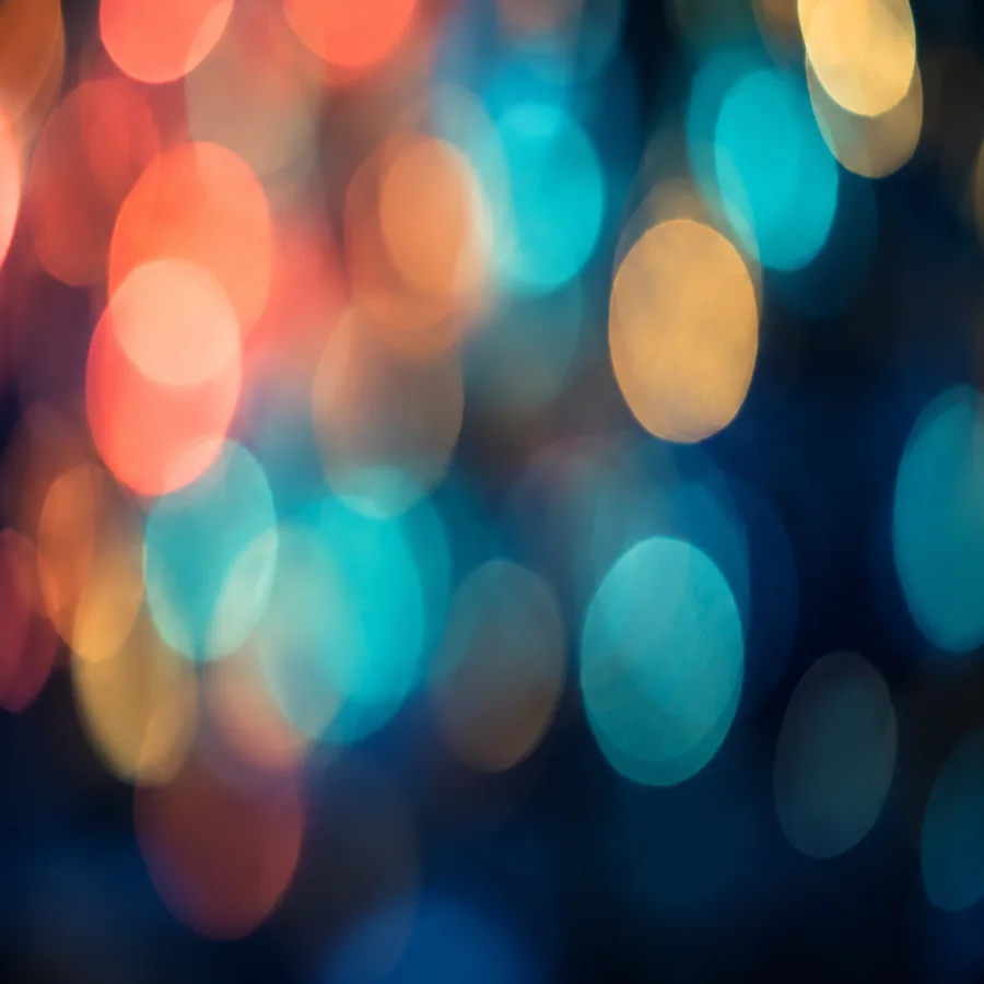 Defocused Photographic Abstraction: Color relationships without recognizable objects